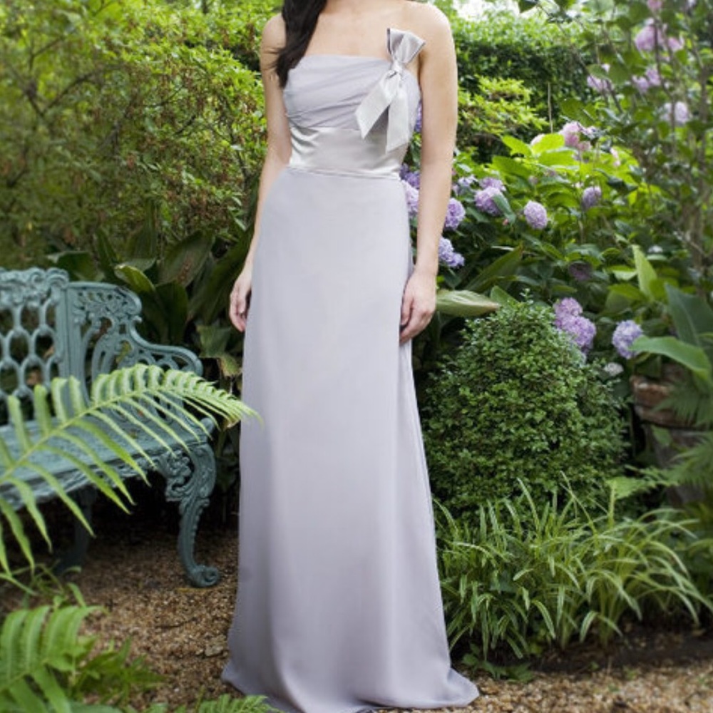 gray strapless gown with side bow